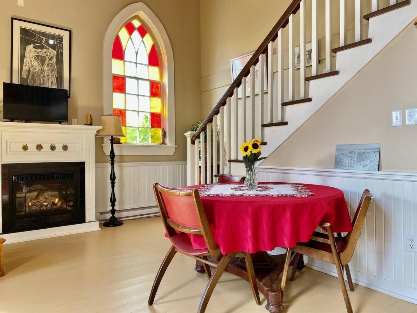 Unique Stay! Converted Church In Idyllic Location St. John's Exterior photo